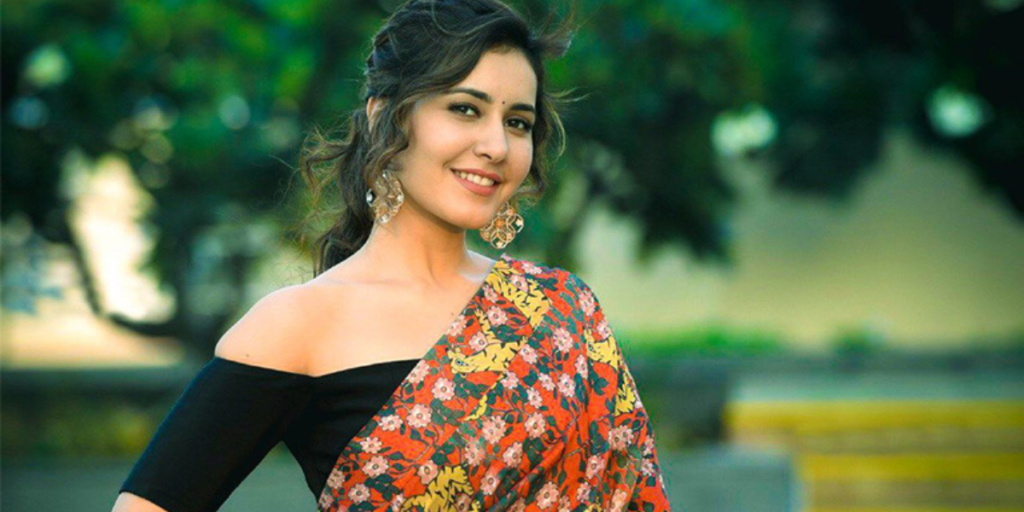 Top 10 Most Beautiful South Indian Actress 2024